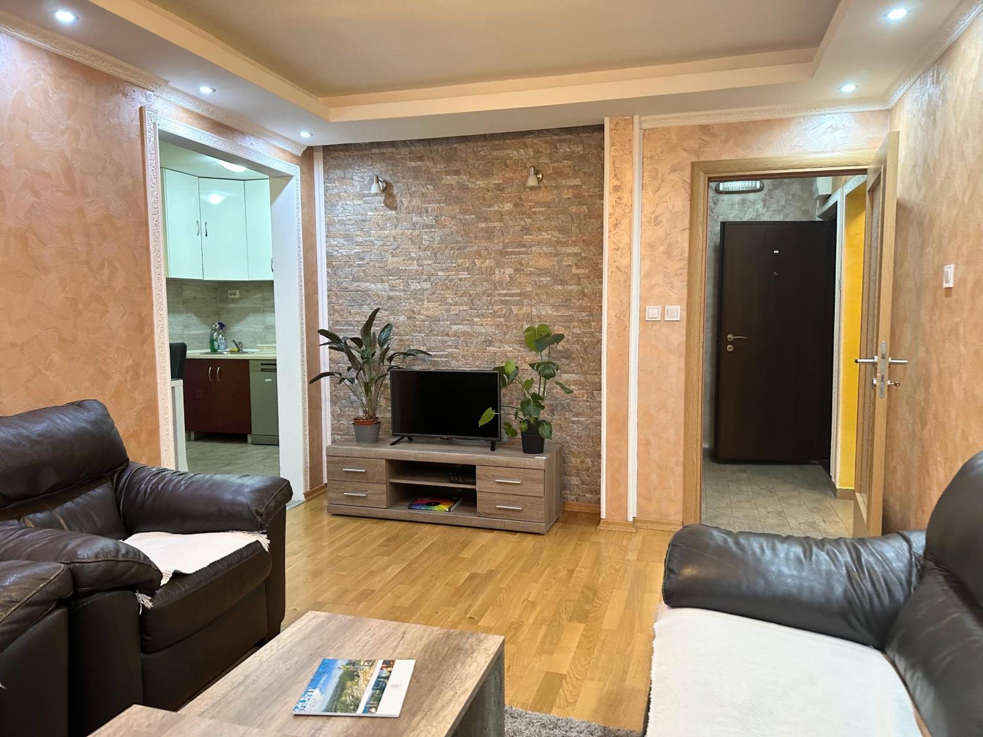 Nikki'S Apartment ポドゴリツァ エクステリア 写真